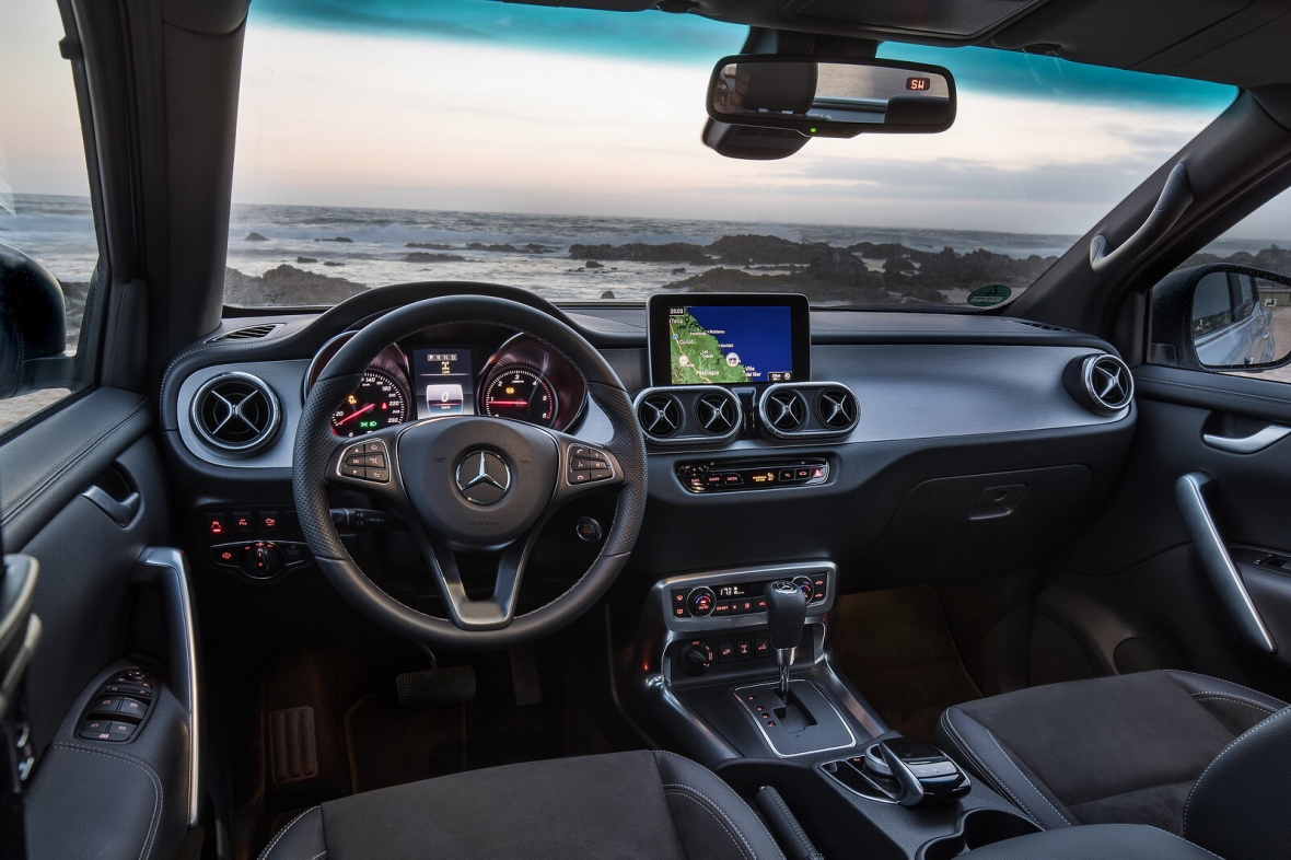 Mercedes X-Class inside